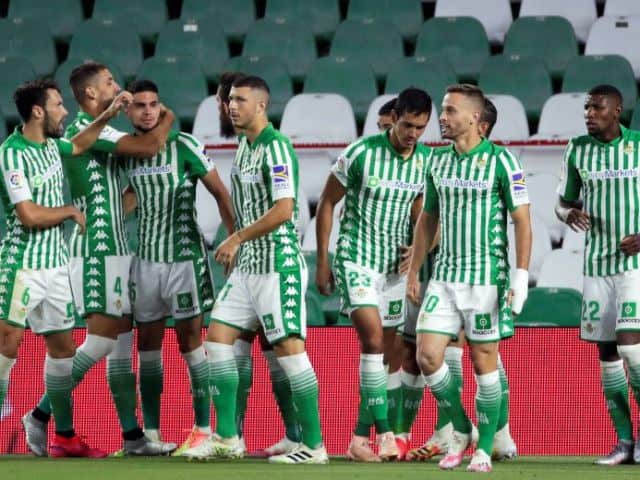 Soi kèo bóng đá Betis vs Sociedad, 18/10/2020 - La Liga