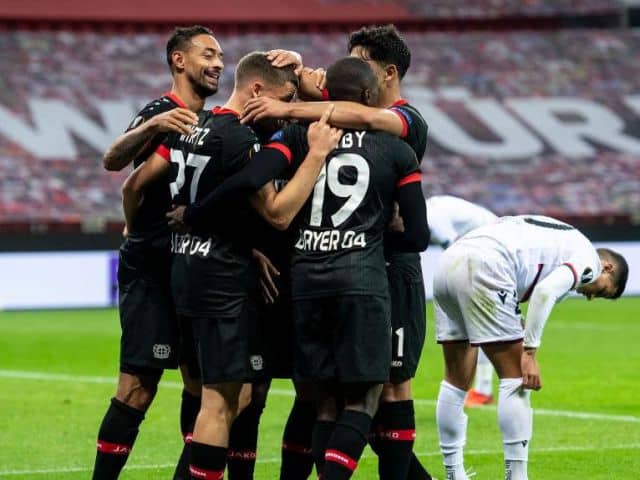 Soi kèo bóng đá Freiburg vs Bayer Leverkusen, 01/11/2020 - Bundesliga