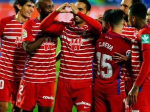 Soi kèo bóng đá Granada CF vs Levante, 2/11/2020 - La Liga