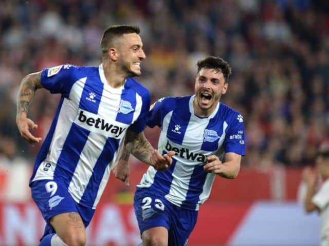 Soi kèo bóng đá Alaves vs Elche, 18/10/2020 - La Liga