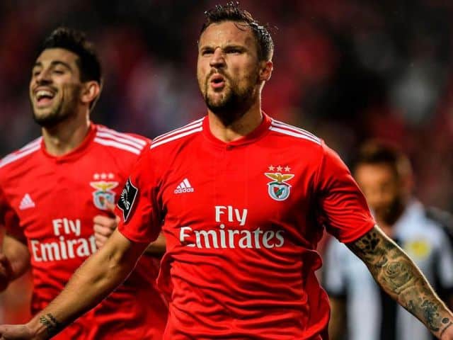 Soi kèo bóng đá Lech Poznan vs Benfica, 22/10/2020 - Europa League