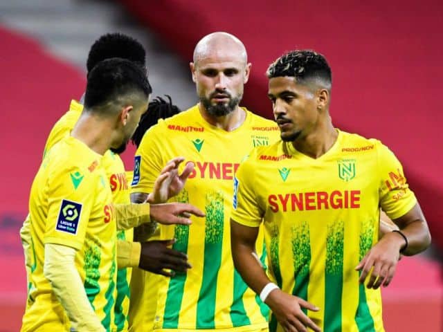 Soi kèo bóng đá Nantes vs Metz, 22/11/2020 - Ligue 1