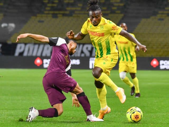 Soi kèo bóng đá Nantes vs Dijon, 13/12/2020 - Ligue 1