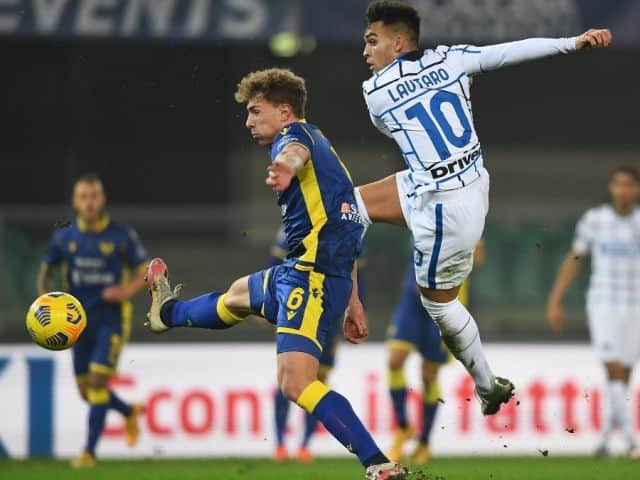 Soi kèo bóng đá Spezia vs Hellas Verona, 3/1/2021 - Serie A