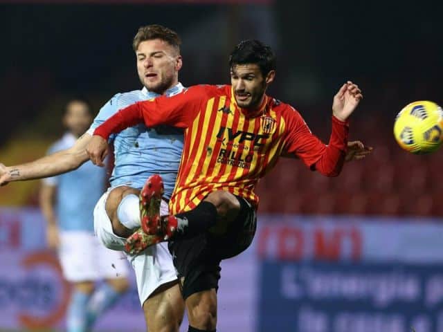 Soi kèo bóng đá Udinese vs Benevento, 24/12/2020 - Serie A