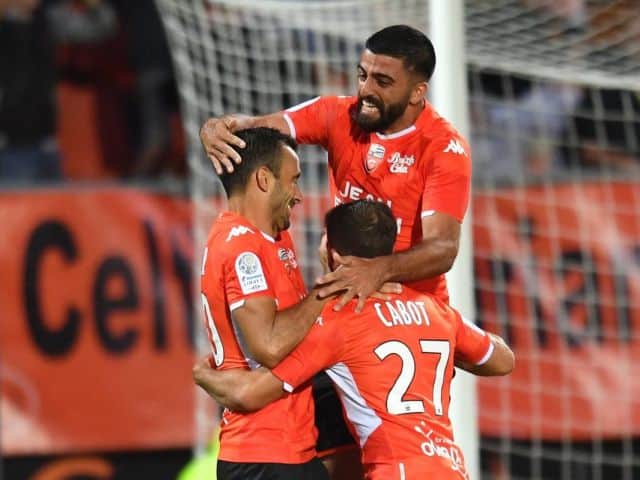 Soi kèo bóng đá Bordeaux vs Lorient, 10/1/2021 - Ligue 1