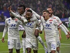 Soi kèo bóng đá Saint-Etienne vs Lyon, 25/1/2021 - Ligue 1