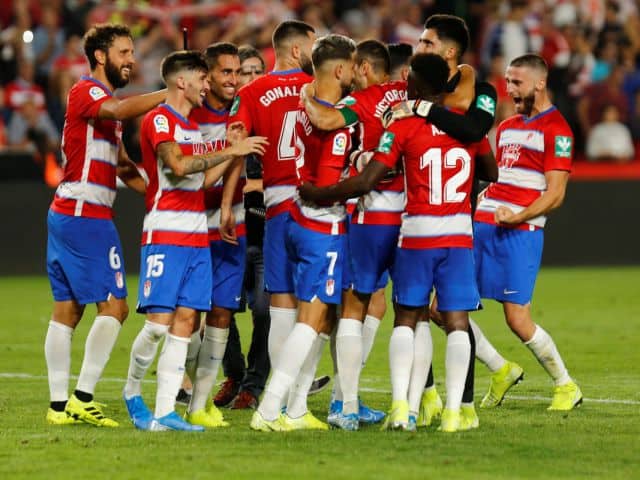 Soi kèo bóng đá Huesca vs Granada, 22/02/2021 - La Liga