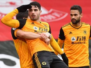 Soi kèo bóng đá Wolves vs Leeds Utd, 20/02/2021 - Ngoại Hạng Anh