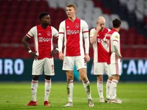 Soi kèo bóng đá Ajax vs Young Boys, 12/03/2021 - Europa League