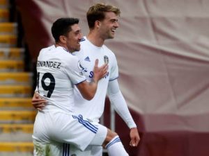 Soi kèo bóng đá Fulham vs Leeds, 20/03/2021 - Ngoại Hạng Anh