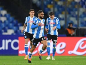 Soi kèo bóng đá AS Roma vs Napoli, 22/03/2021 - Serie A