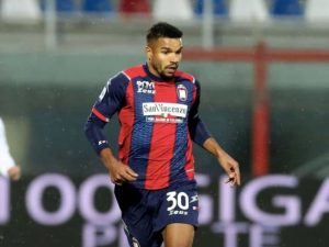 Soi kèo bóng đá Spezia vs Crotone, 10/04/2021 - Serie A