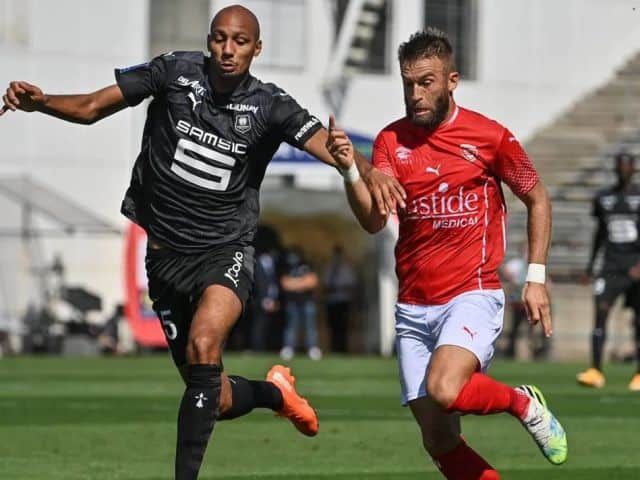 Soi kèo bóng đá Rennes vs Nimes, 24/05/2021 - Ligue 1