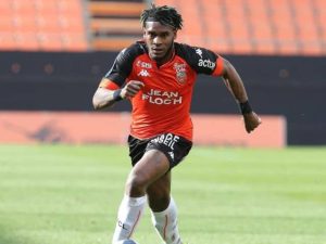 Soi kèo bóng đá St Etienne vs Lorient, 08/08/2021 - Ligue 1