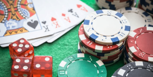 Bài học về tâm lý khi chơi Poker trực tuyến