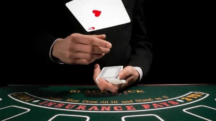 Những điểm đáng chú ý trong Blackjack bạn cần phải biết