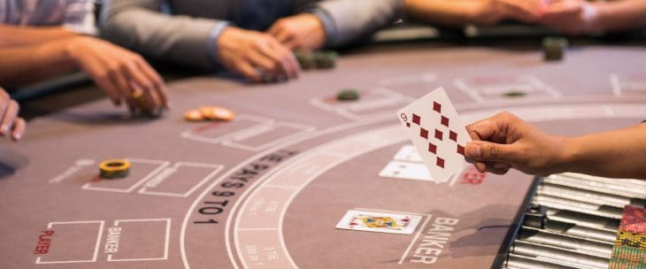 Kinh nghiệm hay để luôn thắng và ăn tiền trong Baccarat online