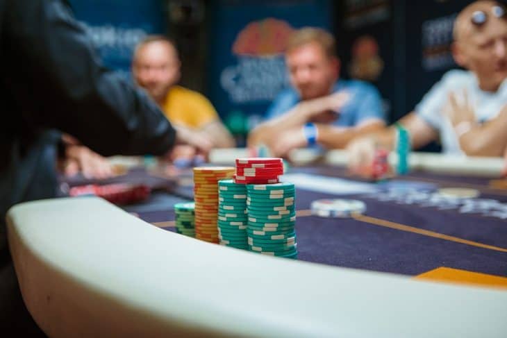 Để thành công với các giải đấu Poker trực tuyến nhỏ không thể bỏ qua những lưu ý dưới đây