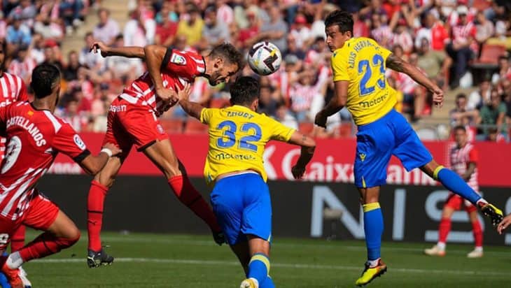 Soi kèo nhà cái Cadiz CF vs Girona, 07/10/2023