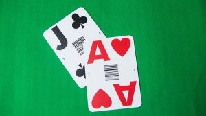 Một số lưu ý và bí kíp chơi Blackjack giúp bạn dễ dàng chiến thắng và kiếm tiền