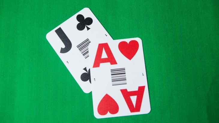 Một số lưu ý và bí kíp chơi Blackjack giúp bạn dễ dàng chiến thắng và kiếm tiền