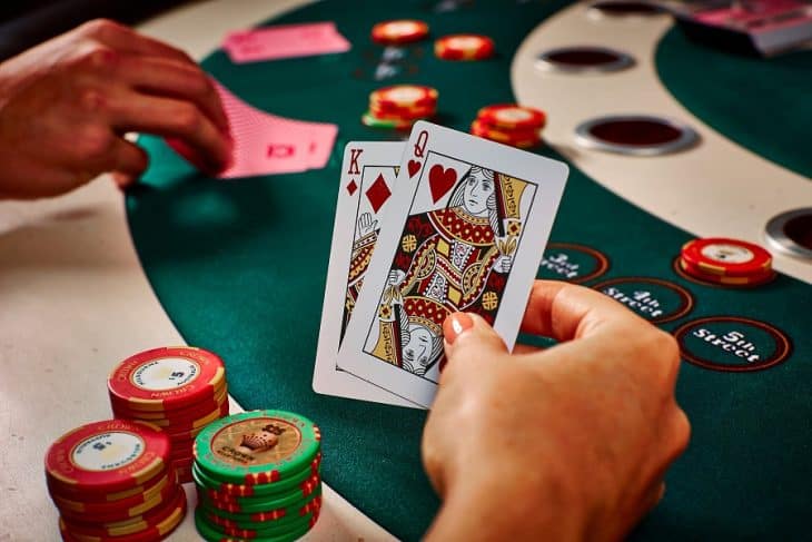 Học hỏi những cách chơi Baccarat tốt và hiệu quả giúp bạn luôn thắng lợi